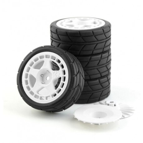 SUPER GRIP+FIFTEEN52 TURBOMAC WHEEL (OFF+3)